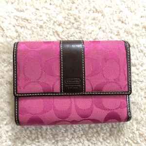 Coach wallet
